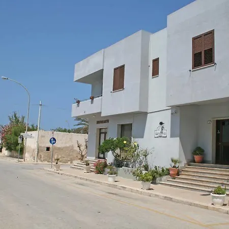Gardenia Hotel 2*